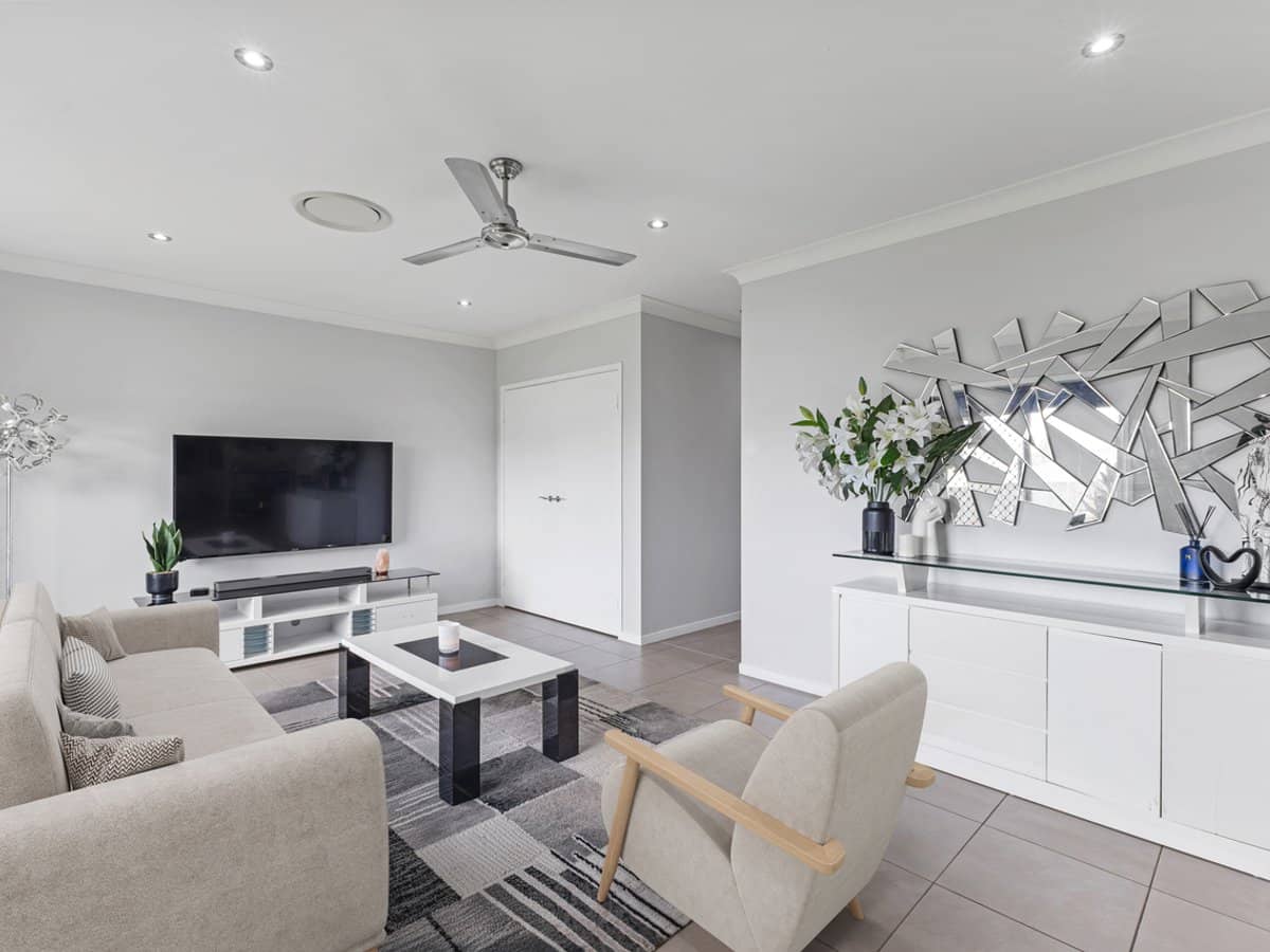 14 Willowleaf Circuit, UPPER CABOOLTURE - Thumbnail 12