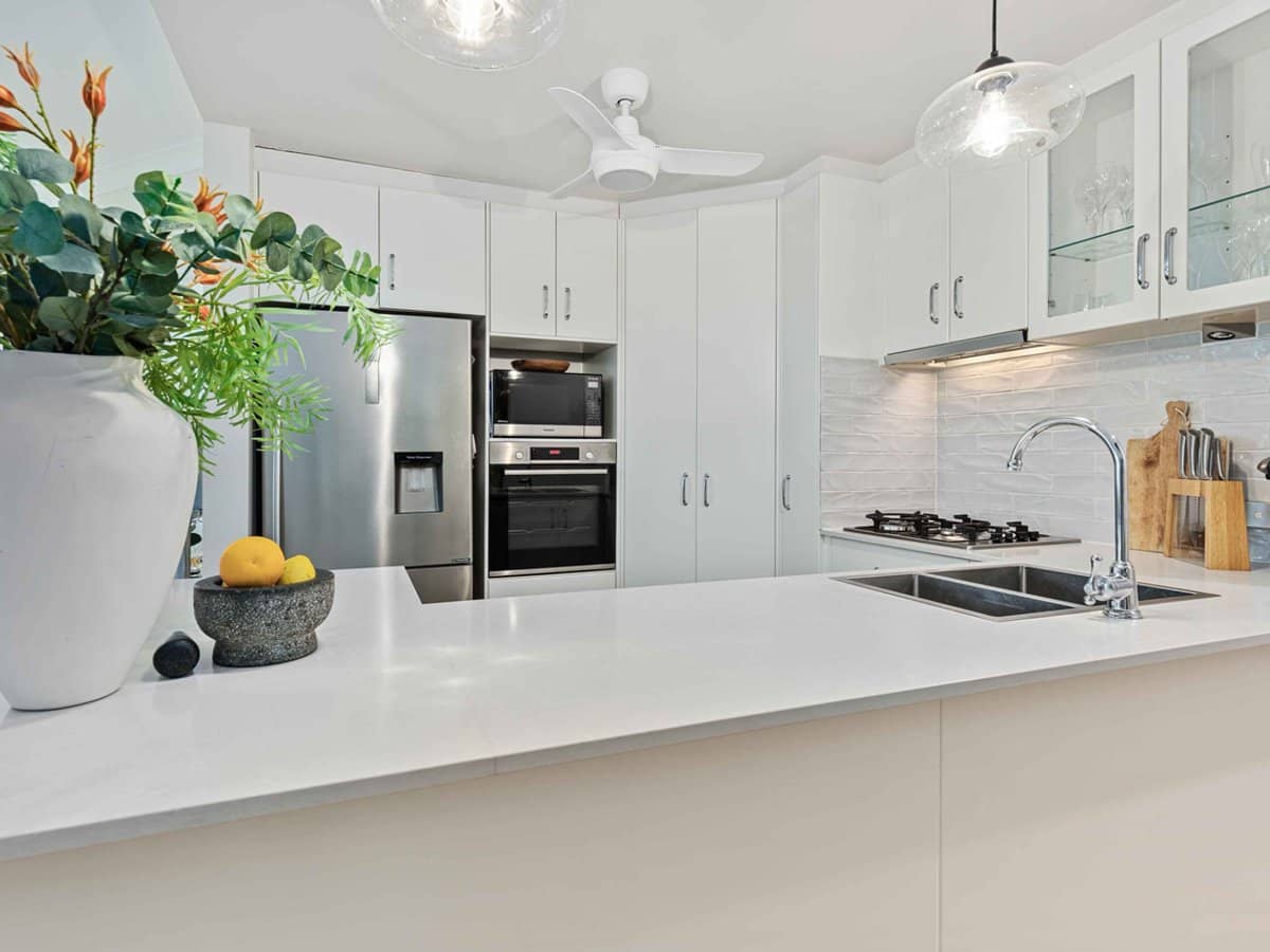 1094/1 The Cove Crescent, Carrara - Thumbnail 4