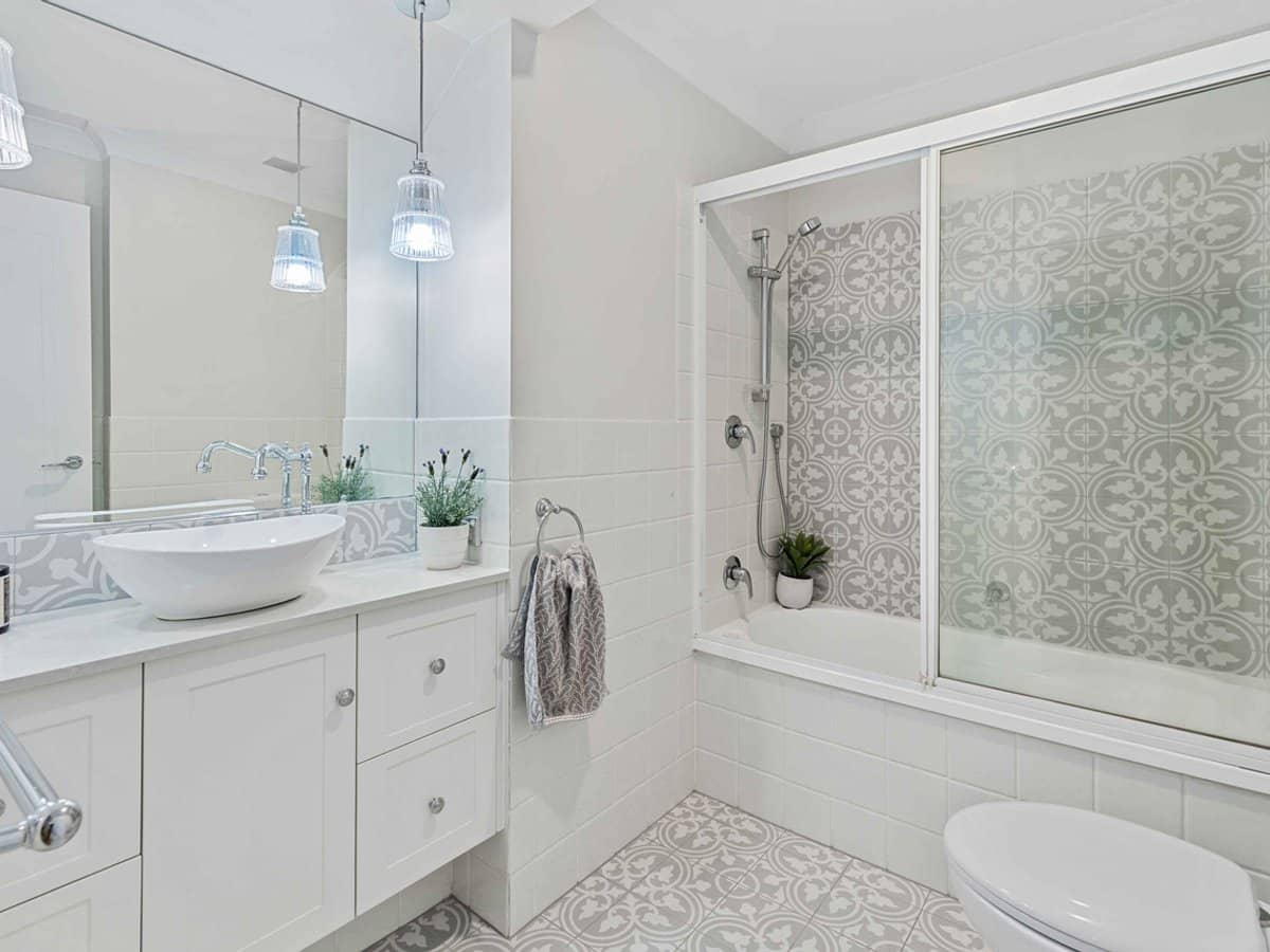 1094/1 The Cove Crescent, Carrara - Thumbnail 14