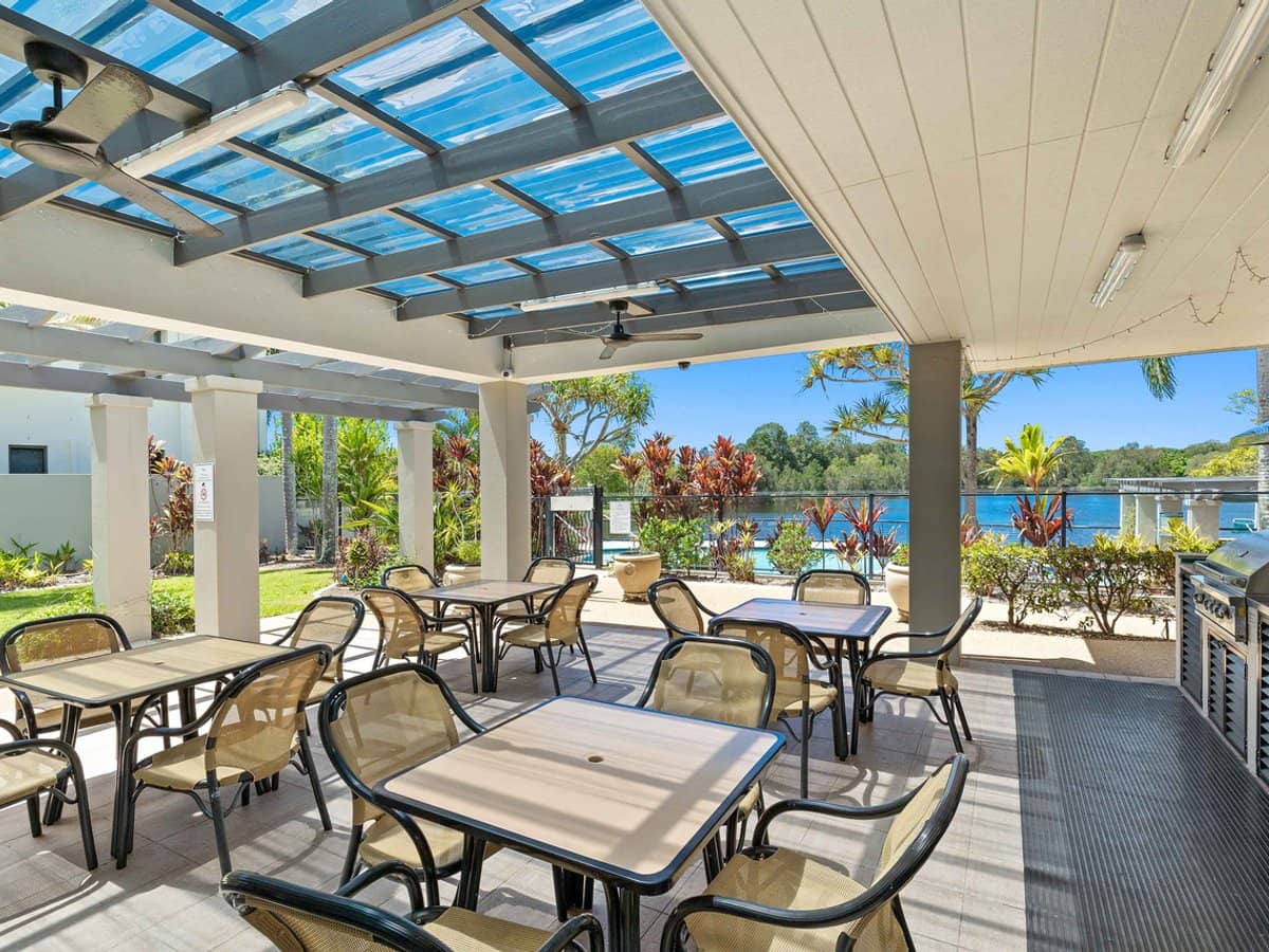 1094/1 The Cove Crescent, Carrara - Thumbnail 22