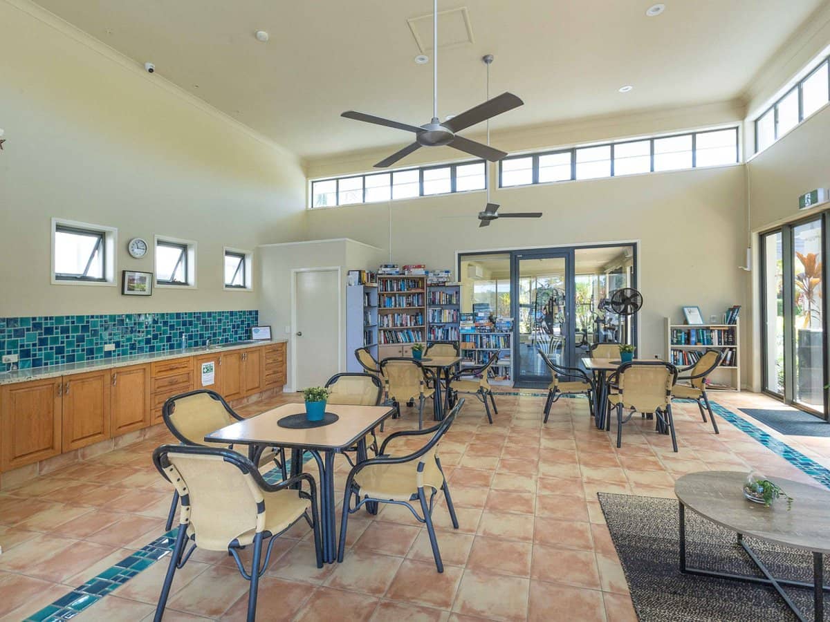 1094/1 The Cove Crescent, Carrara - Thumbnail 26