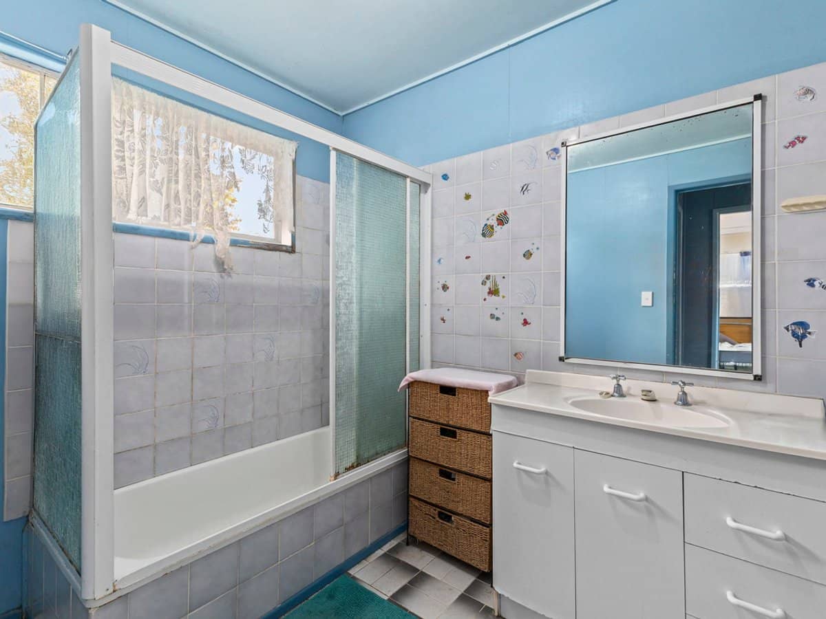 25 Elimbah Avenue, TOORBUL - Thumbnail 20