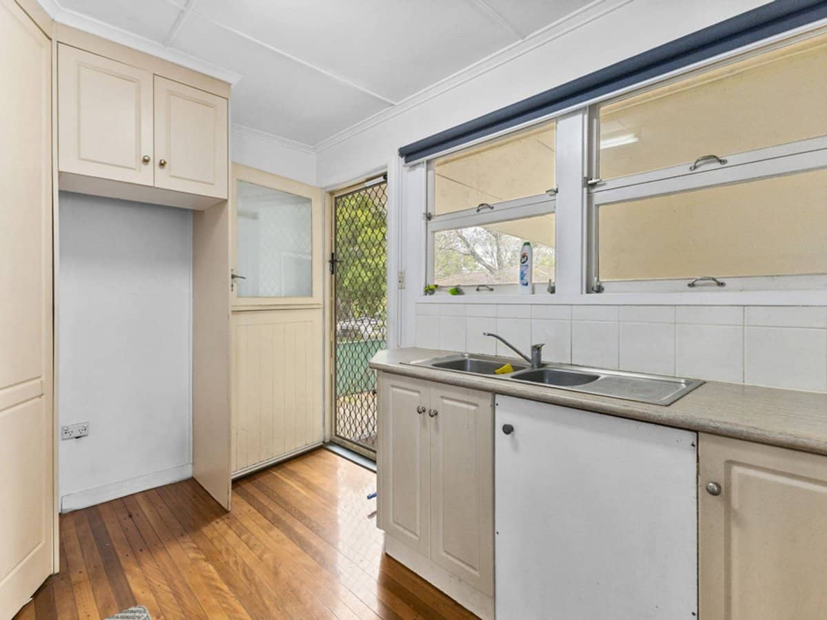 47 Newman Street, GAILES - Thumbnail 8