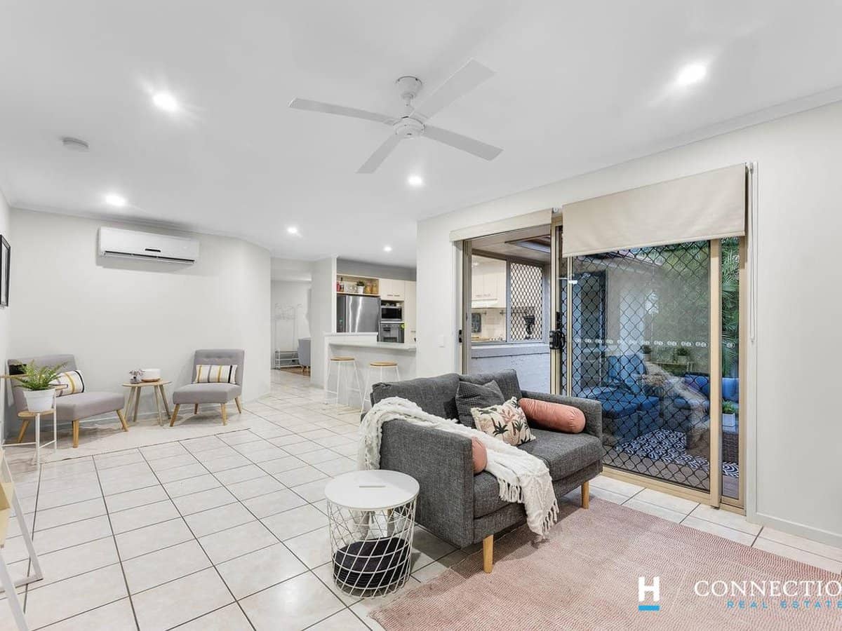 16 Beresford Circuit, BRACKEN RIDGE - Thumbnail 7