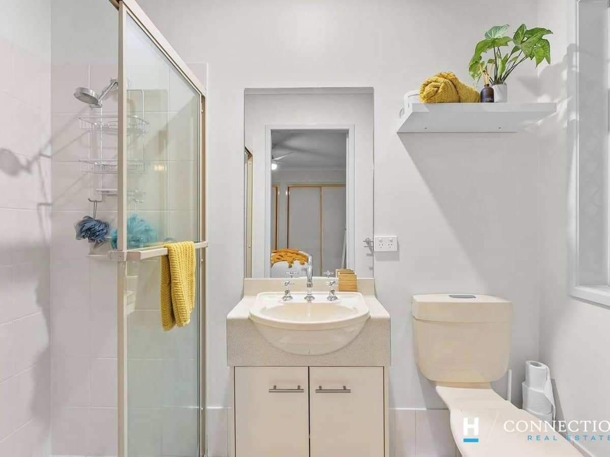 16 Beresford Circuit, BRACKEN RIDGE - Thumbnail 11