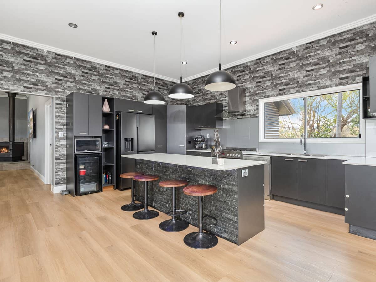 19 Grays Road, ROYSTON - Thumbnail 6