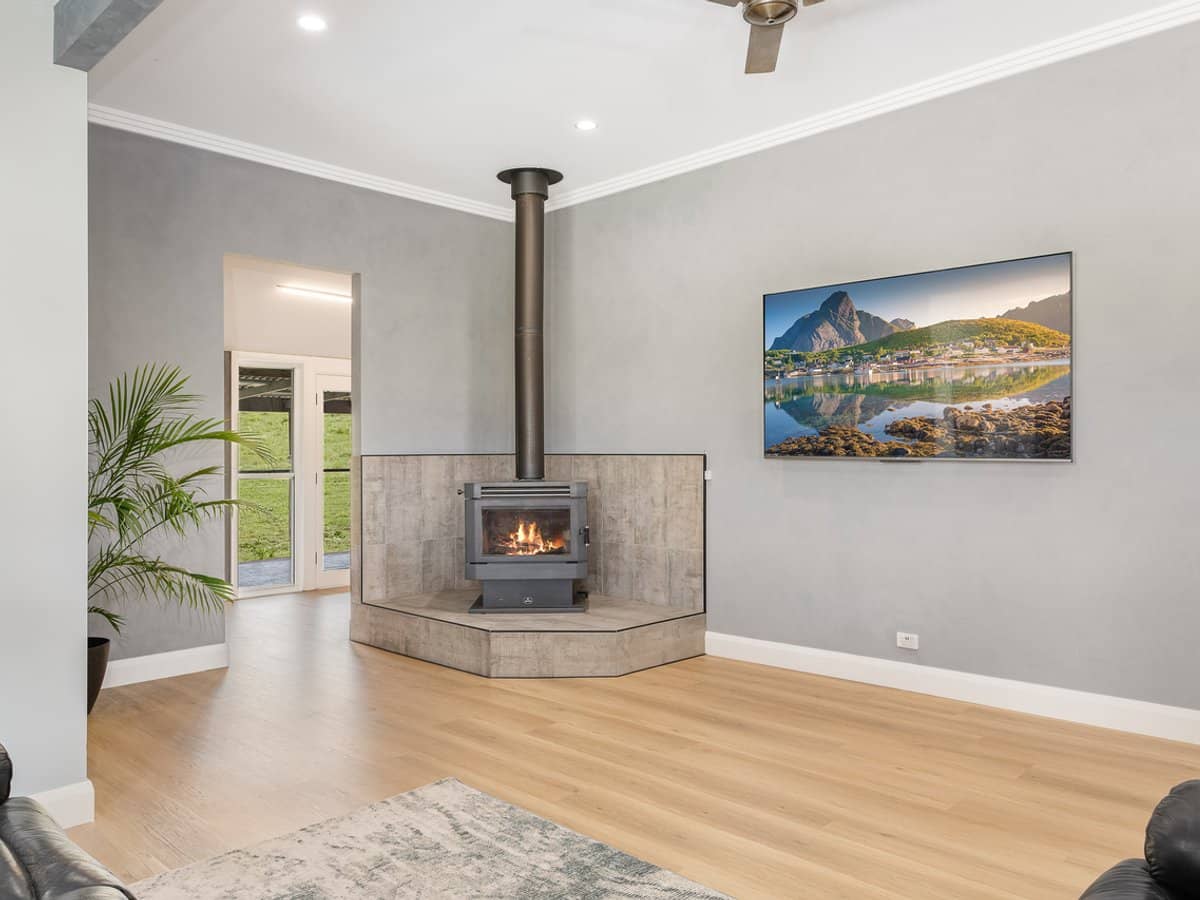 19 Grays Road, ROYSTON - Thumbnail 9