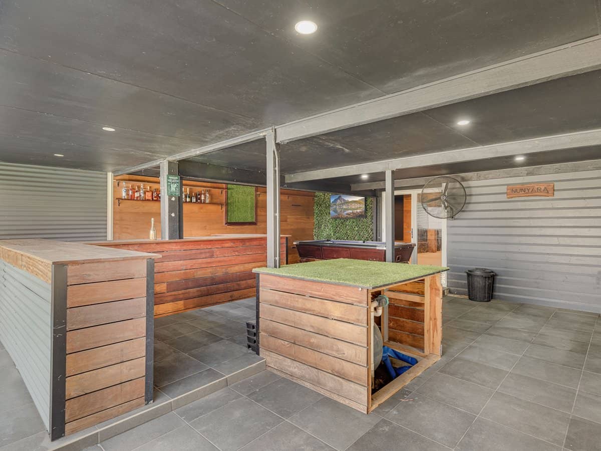 19 Grays Road, ROYSTON - Thumbnail 29