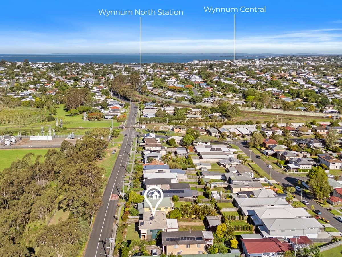 124 Sandy Camp Road, WYNNUM WEST - Thumbnail 4