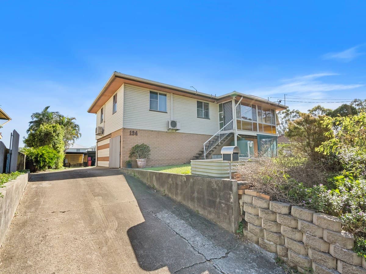 124 Sandy Camp Road, WYNNUM WEST - Thumbnail 7