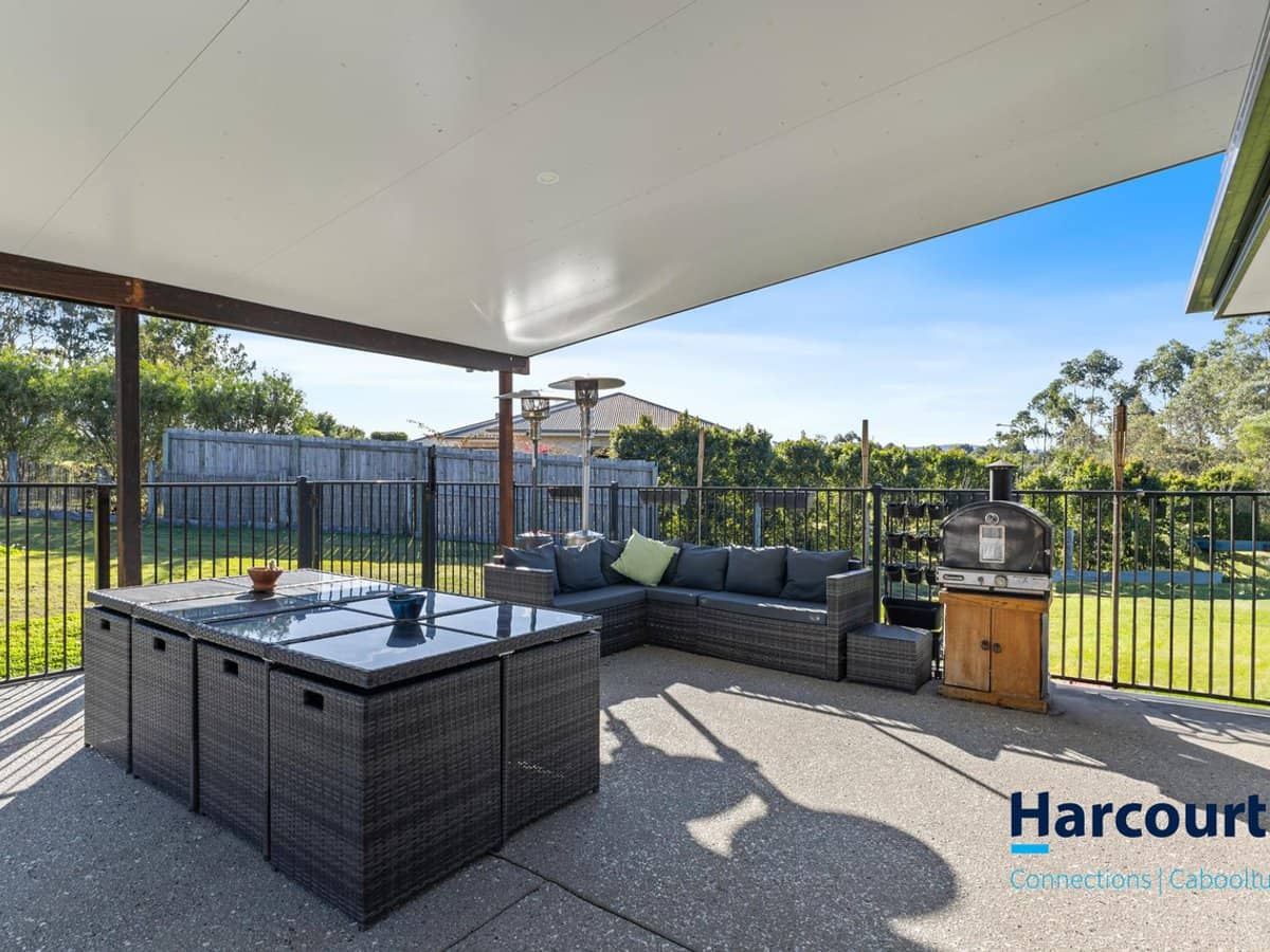 1 Farrow Close, WOODFORD - Thumbnail 15