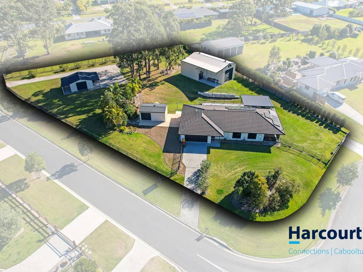 1 Farrow Close, WOODFORD - Thumbnail 24