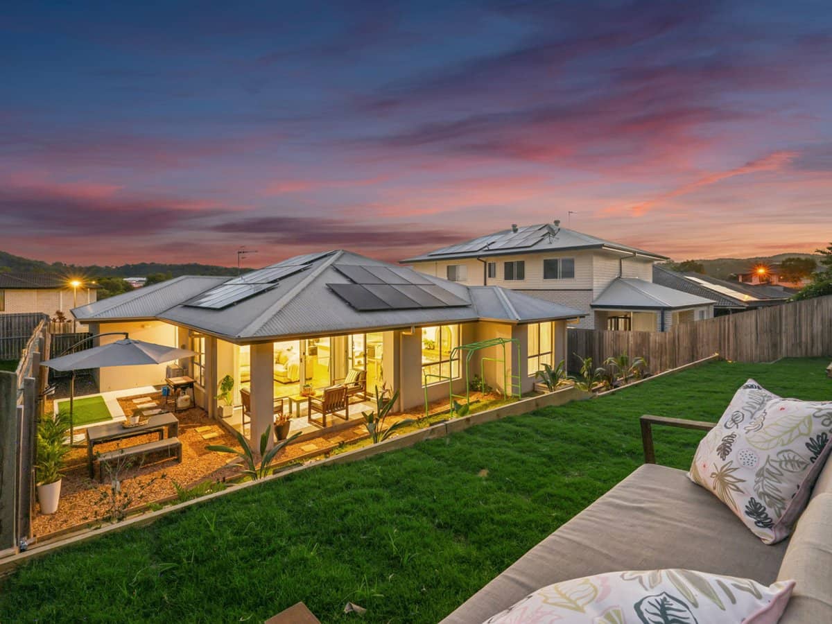 10 Meander Court, ORMEAU HILLS - Thumbnail 7