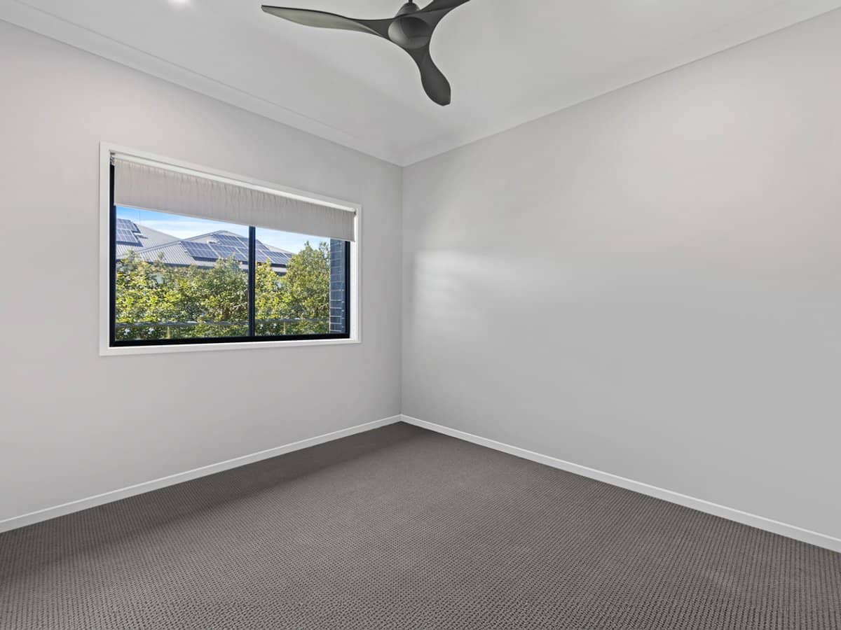 109 Elena Court, ELIMBAH - Thumbnail 15