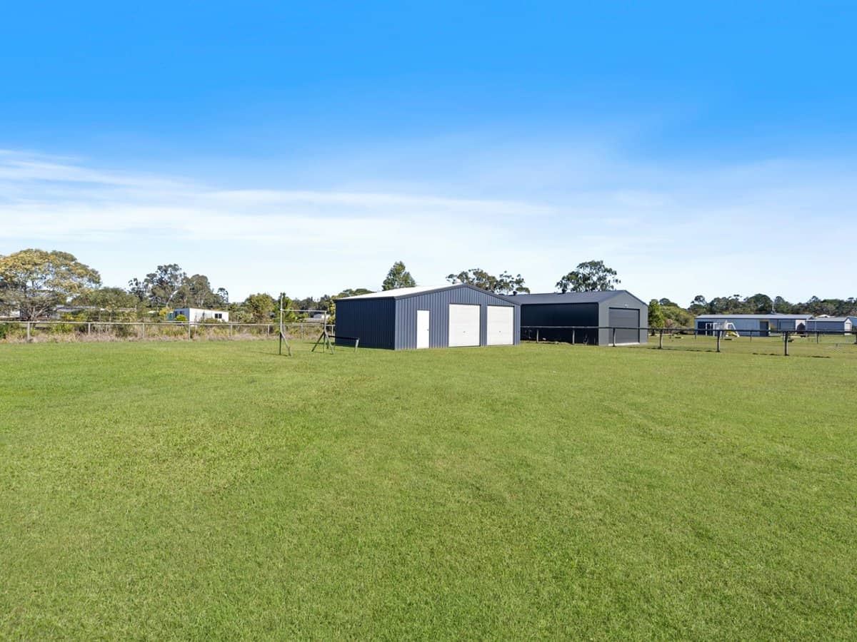 109 Elena Court, ELIMBAH - Thumbnail 20