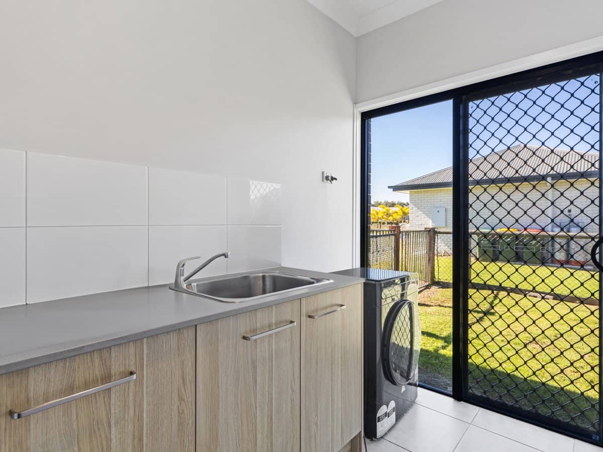 109 Elena Court, ELIMBAH - Thumbnail 26