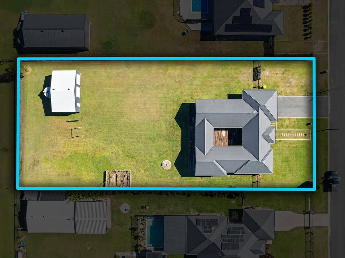 109 Elena Court, ELIMBAH - Thumbnail 28