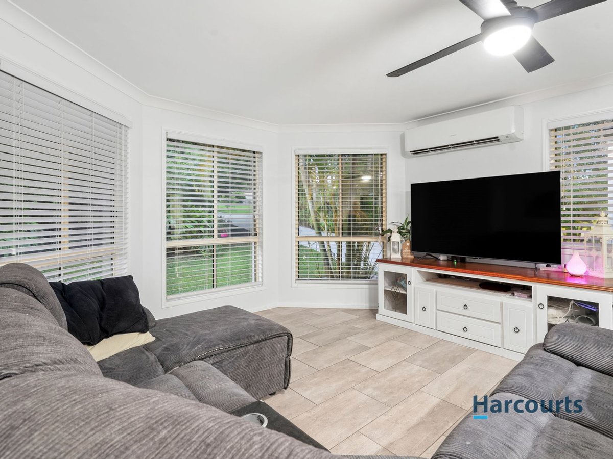 42 Parkview Road, GLASS HOUSE MOUNTAINS - Thumbnail 7