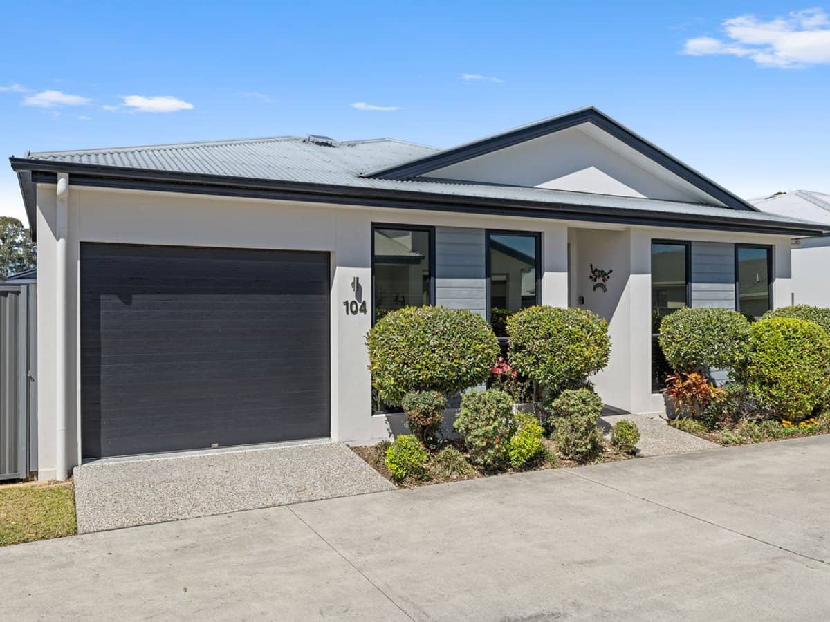 176 Torrens Road, CABOOLTURE SOUTH - Thumbnail 1