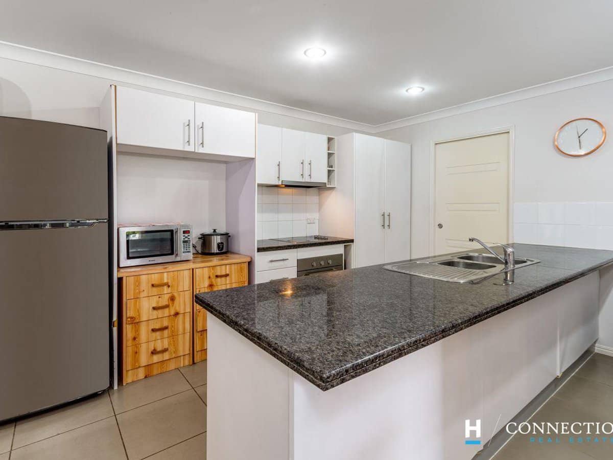 4 Brigalow Court, MORAYFIELD - Thumbnail 4