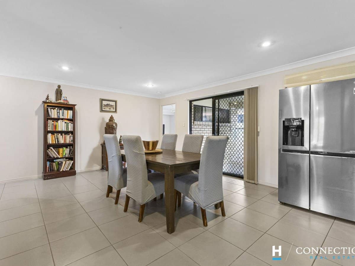 4 Brigalow Court, MORAYFIELD - Thumbnail 5