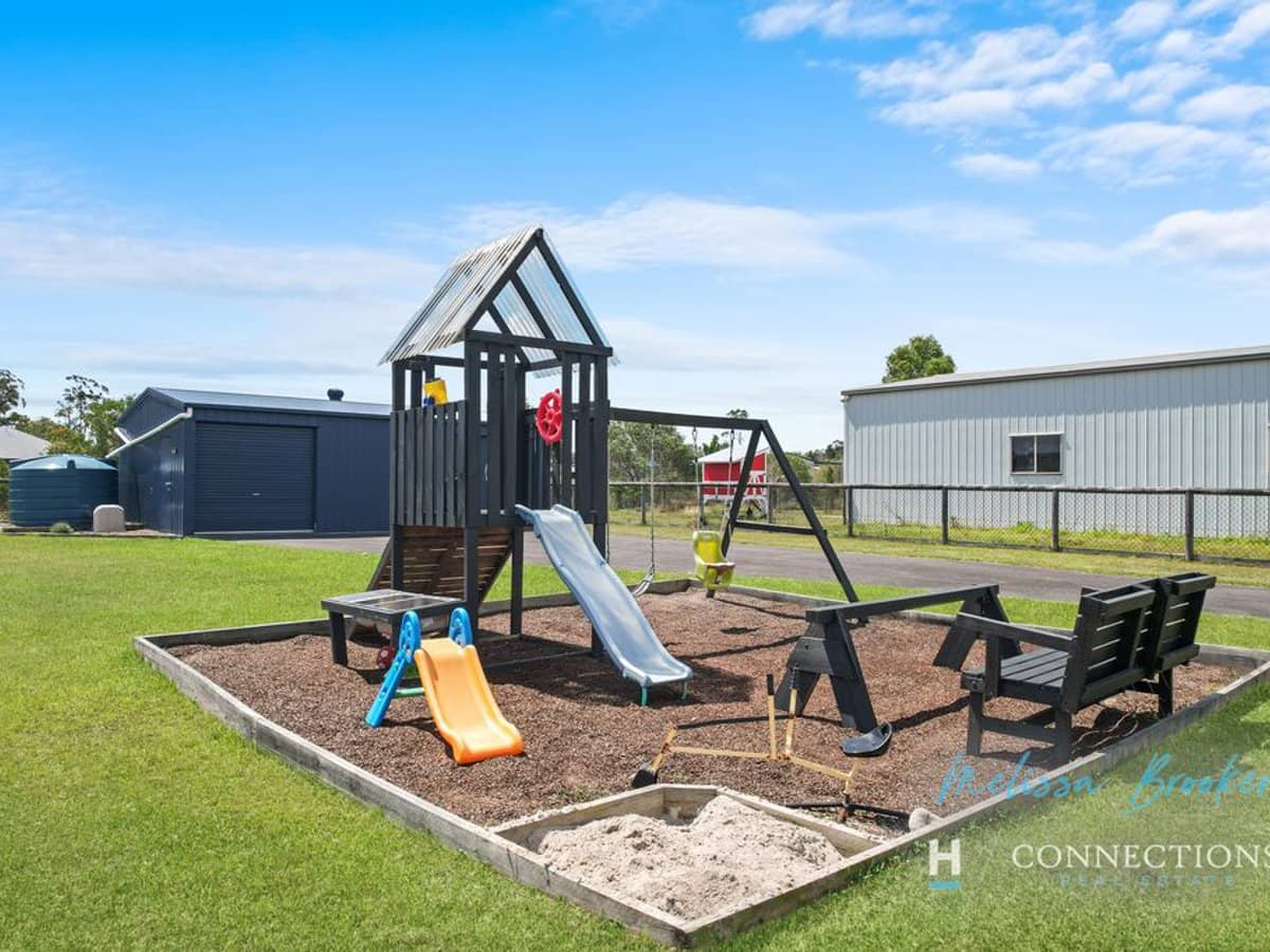 88 Elena Court, ELIMBAH - Thumbnail 30