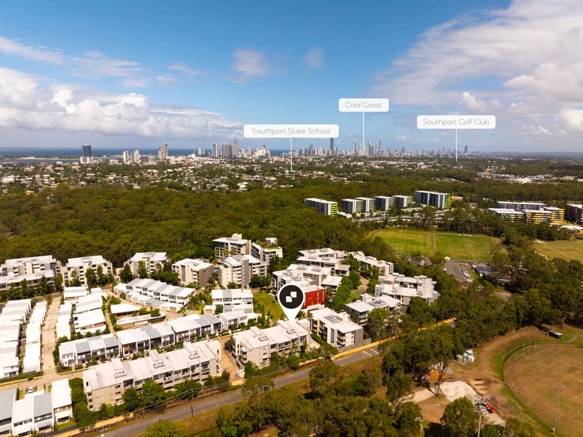 13/154 Musgrave Avenue, SOUTHPORT - Thumbnail 32