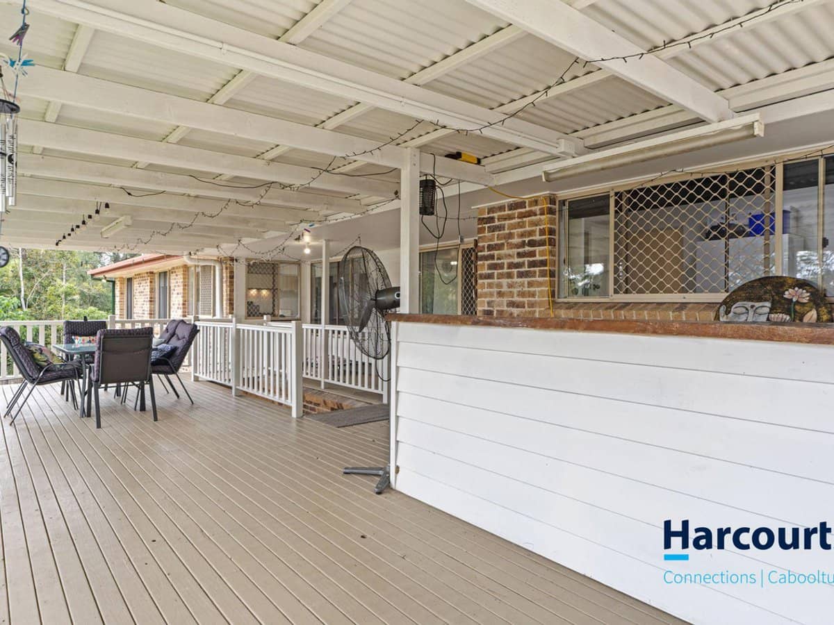 82 Madeline Drive, MORAYFIELD - Thumbnail 22