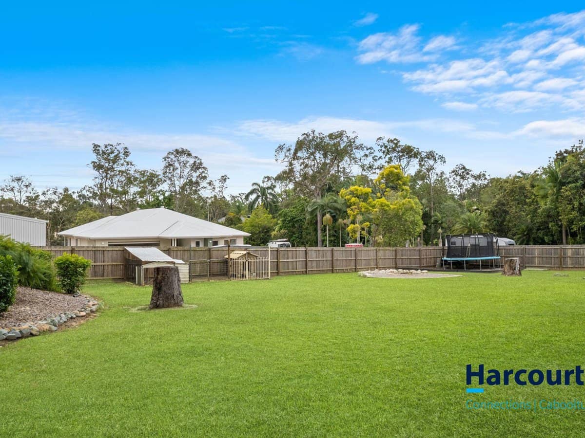82 Madeline Drive, MORAYFIELD - Thumbnail 26