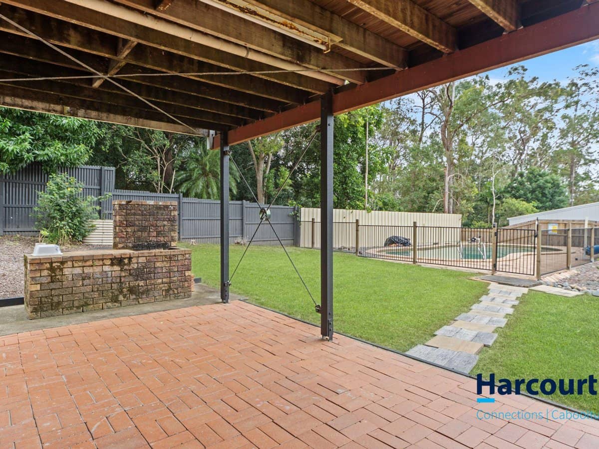 82 Madeline Drive, MORAYFIELD - Thumbnail 29