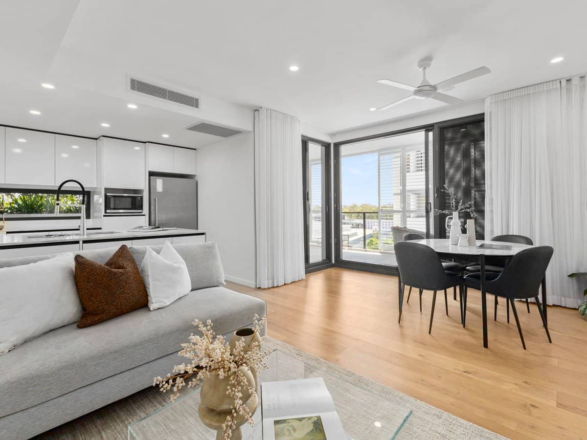 69 Kittyhawk Drive, CHERMSIDE - Thumbnail 5