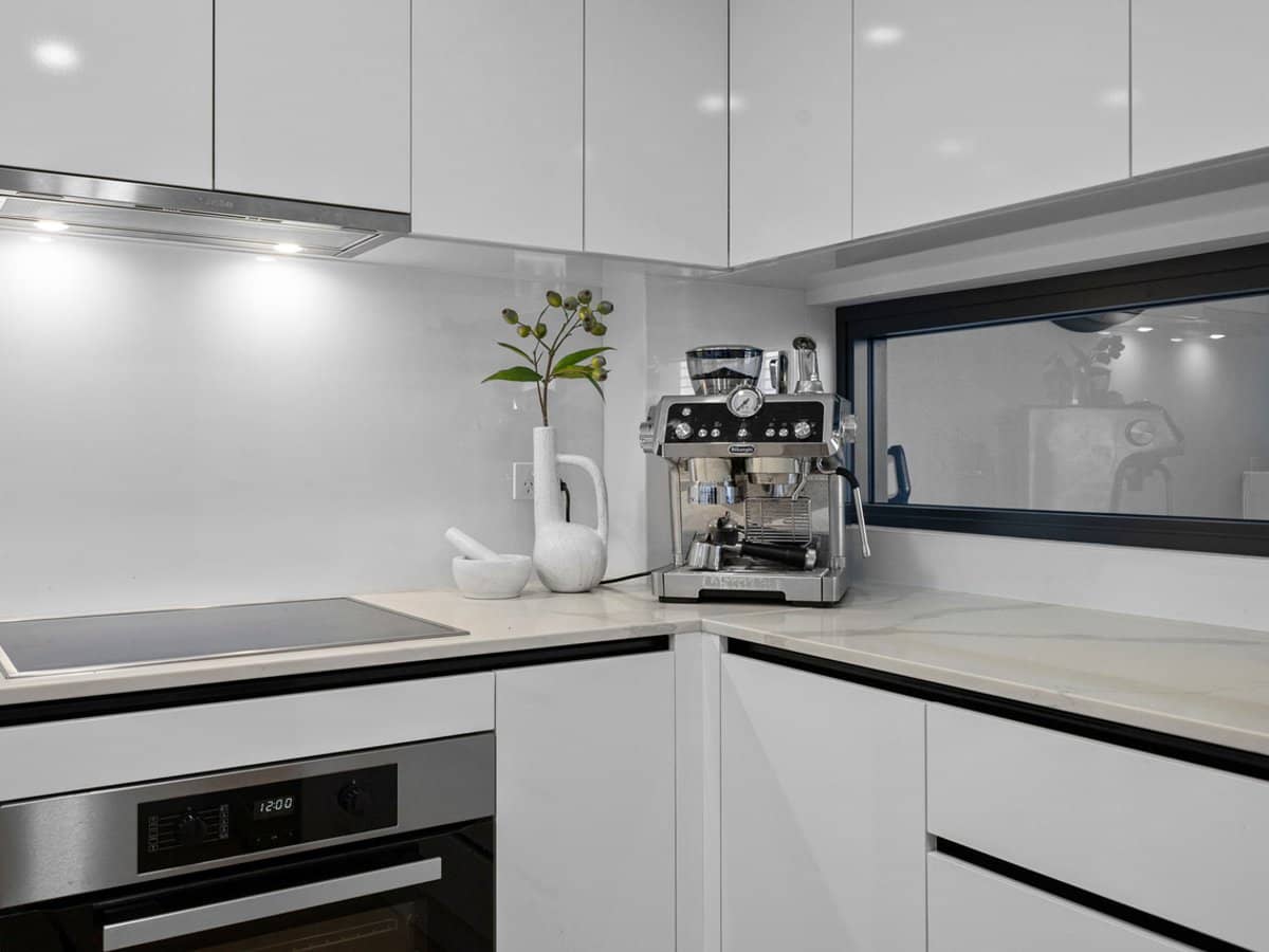 69 Kittyhawk Drive, CHERMSIDE - Thumbnail 8