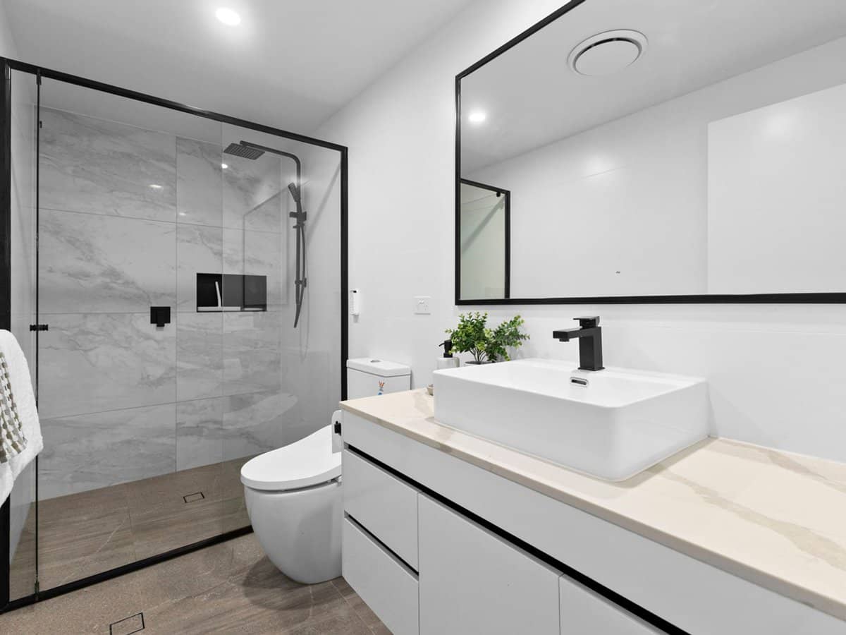 69 Kittyhawk Drive, CHERMSIDE - Thumbnail 23