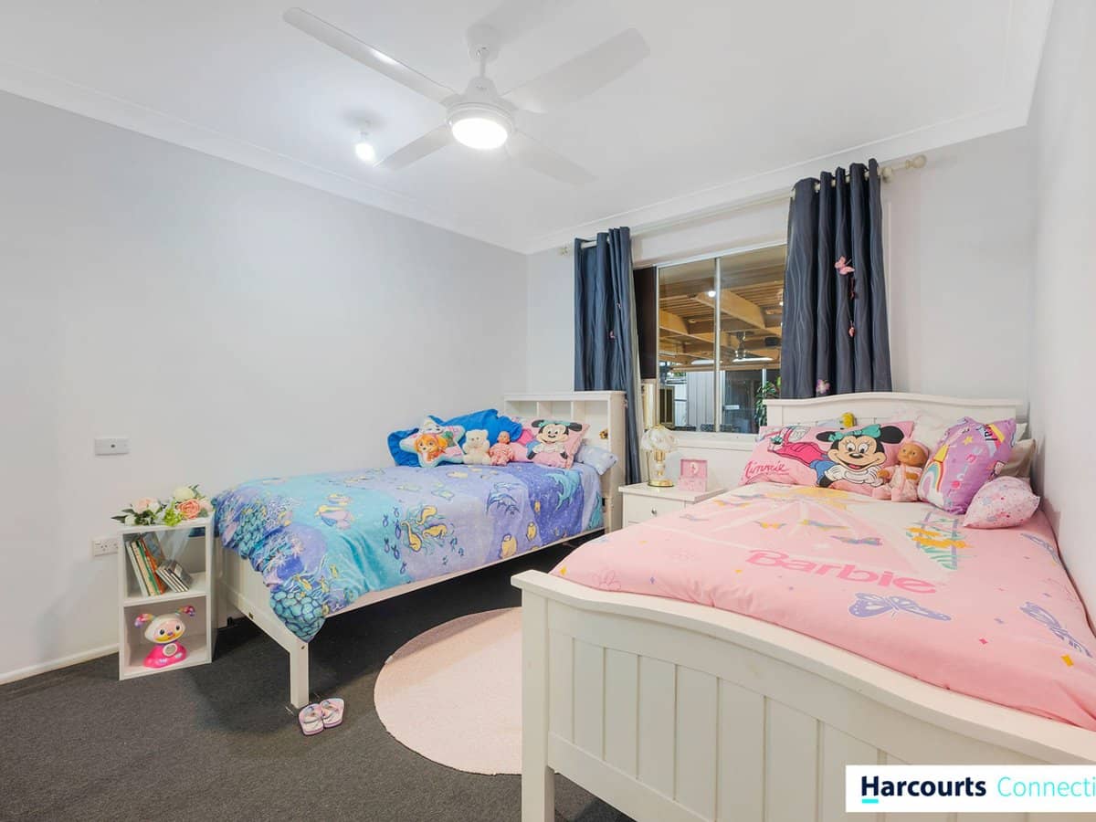 36 Smiths Road, CABOOLTURE - Thumbnail 7