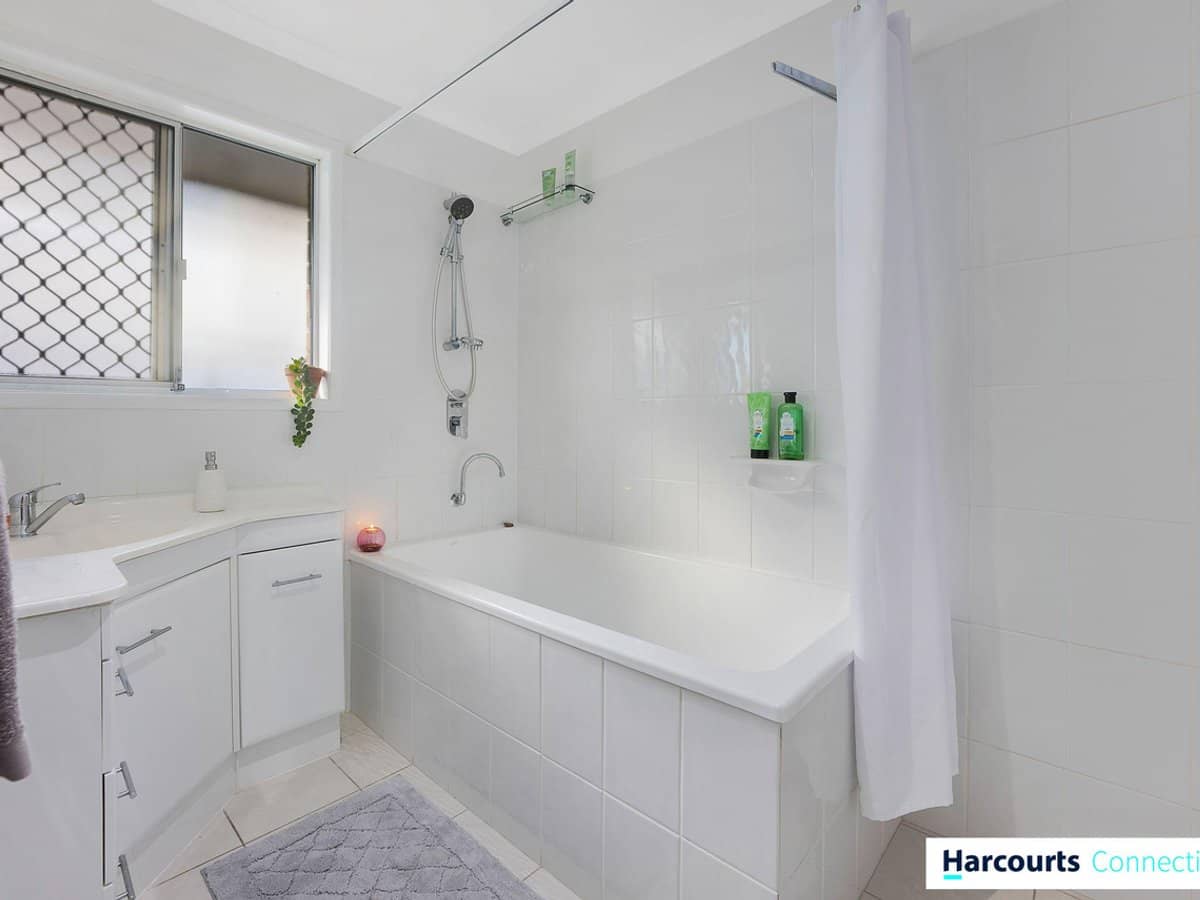 36 Smiths Road, CABOOLTURE - Thumbnail 10