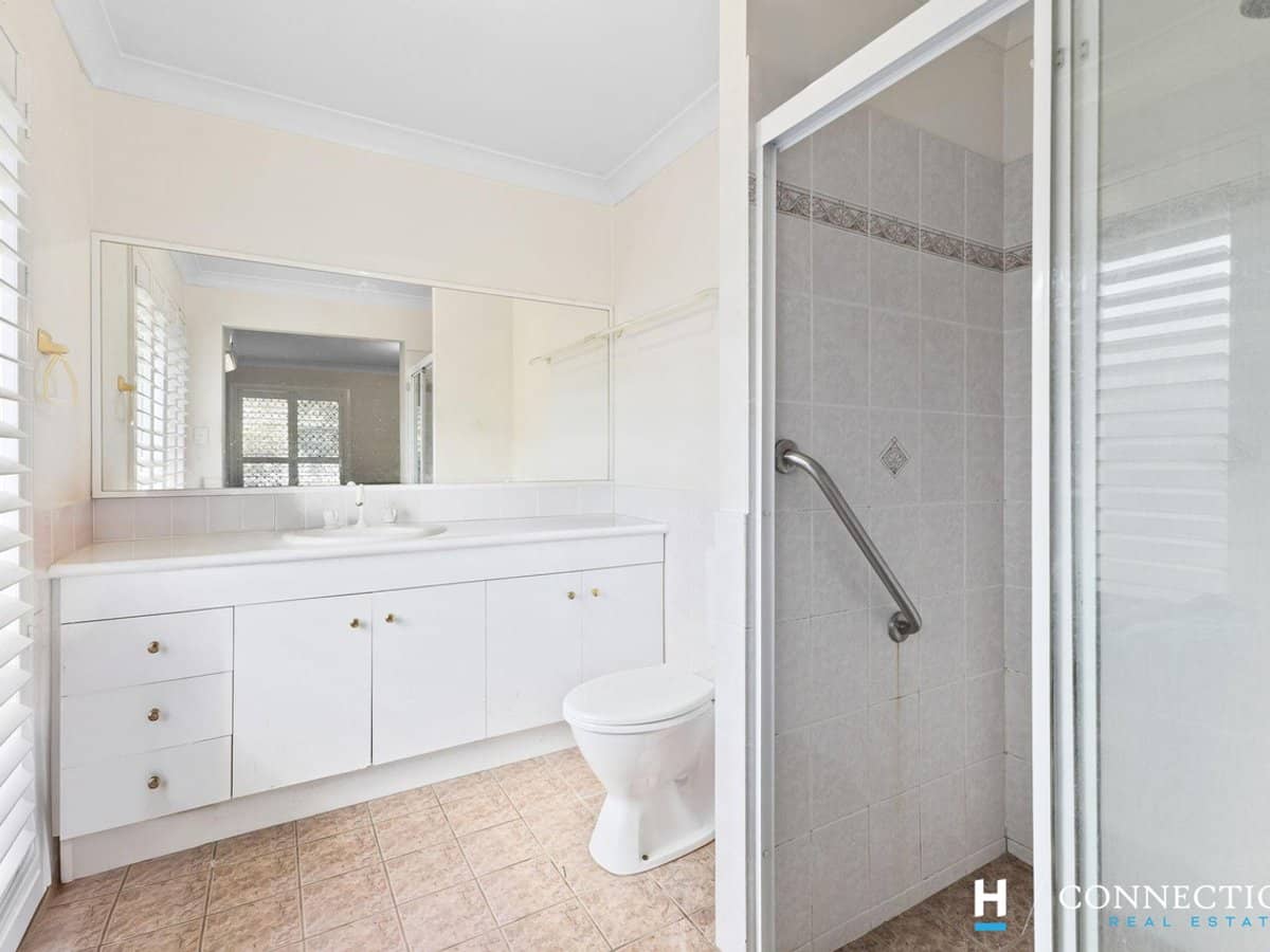 6 Kristina Close, BRACKEN RIDGE - Thumbnail 15