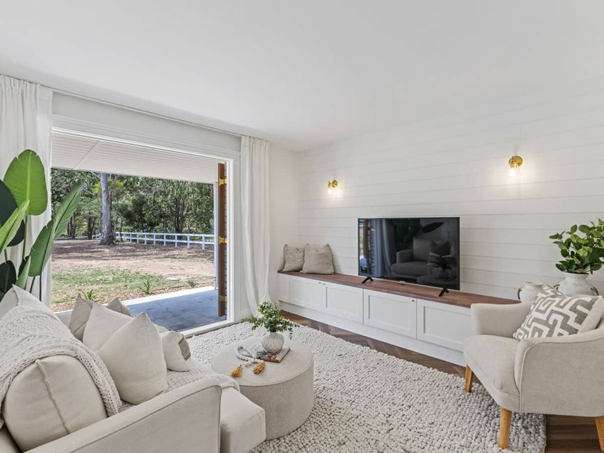 45 Richards Court, BELLMERE - Thumbnail 7