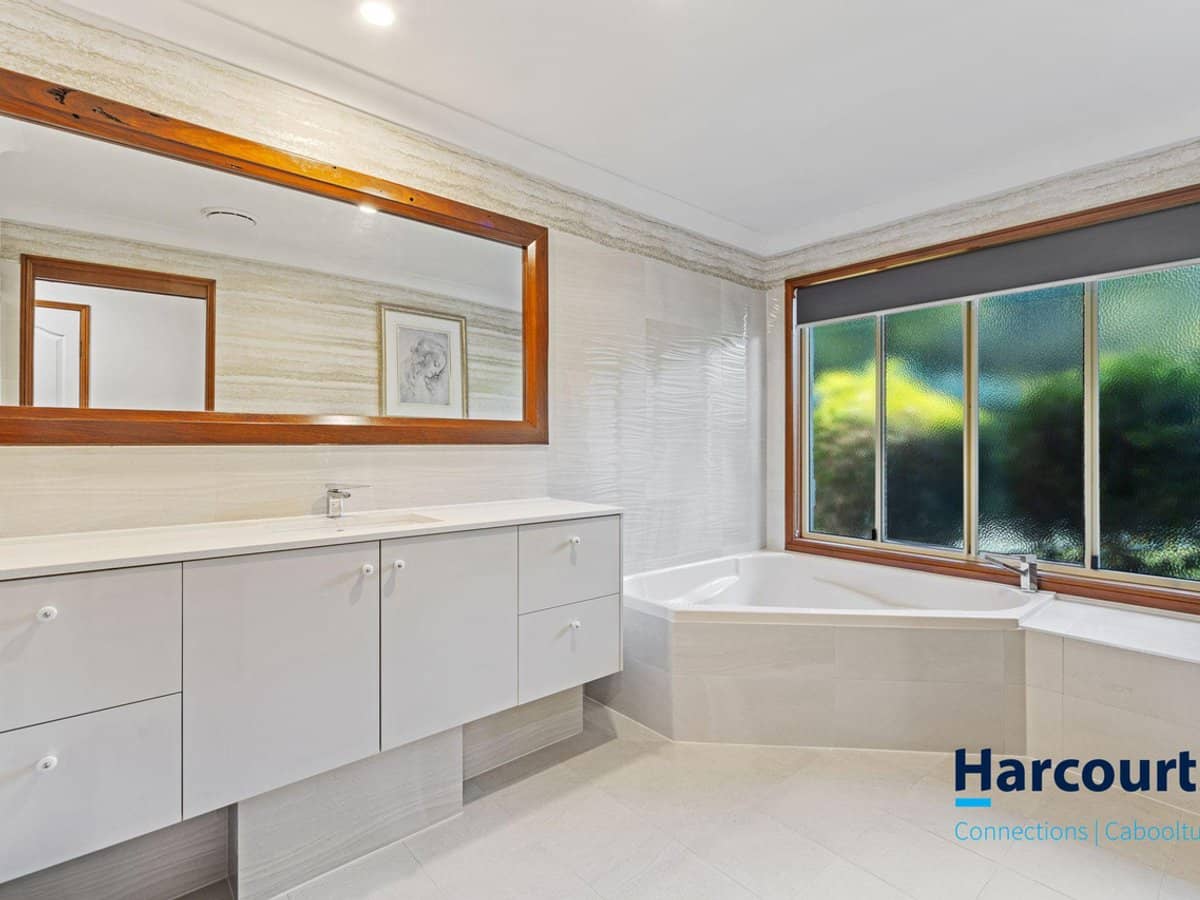 61 Thompson Road, BELLMERE - Thumbnail 22