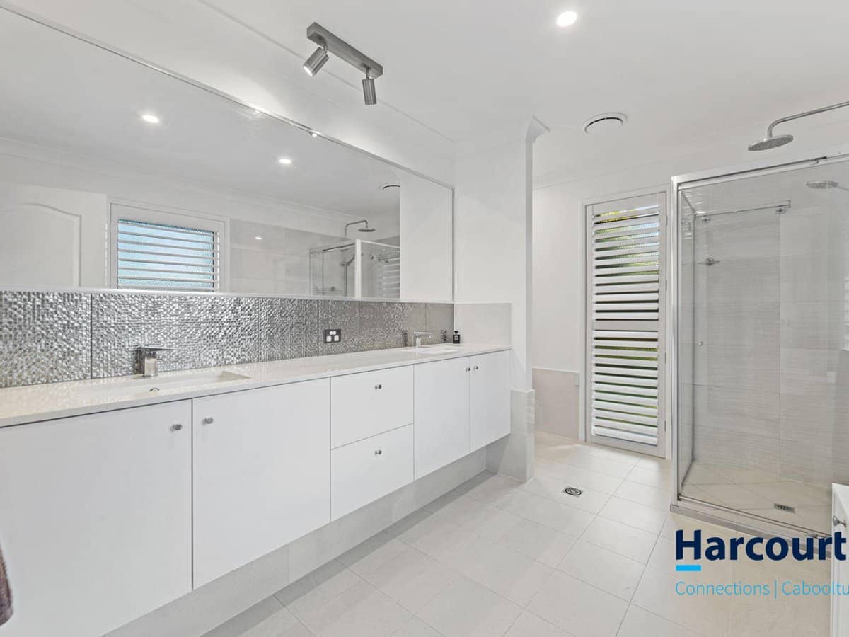 61 Thompson Road, BELLMERE - Thumbnail 26