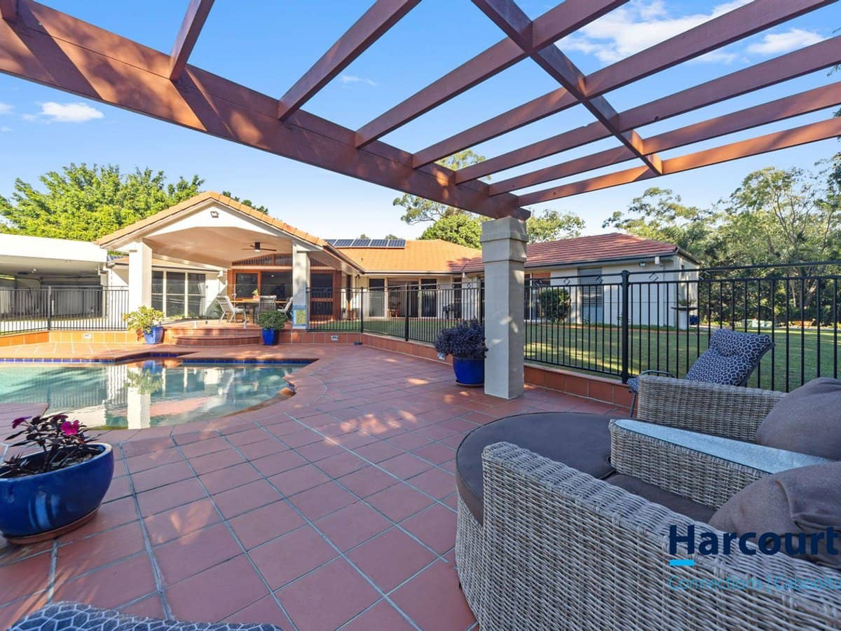 61 Thompson Road, BELLMERE - Thumbnail 31