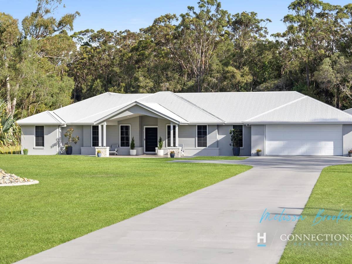 16 Semple Lane, CABOOLTURE - Thumbnail 1