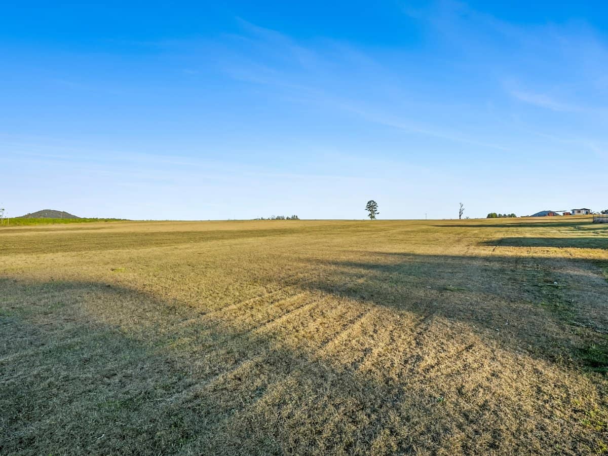 26 Crittenden Road, GLASS HOUSE MOUNTAINS - Thumbnail 12