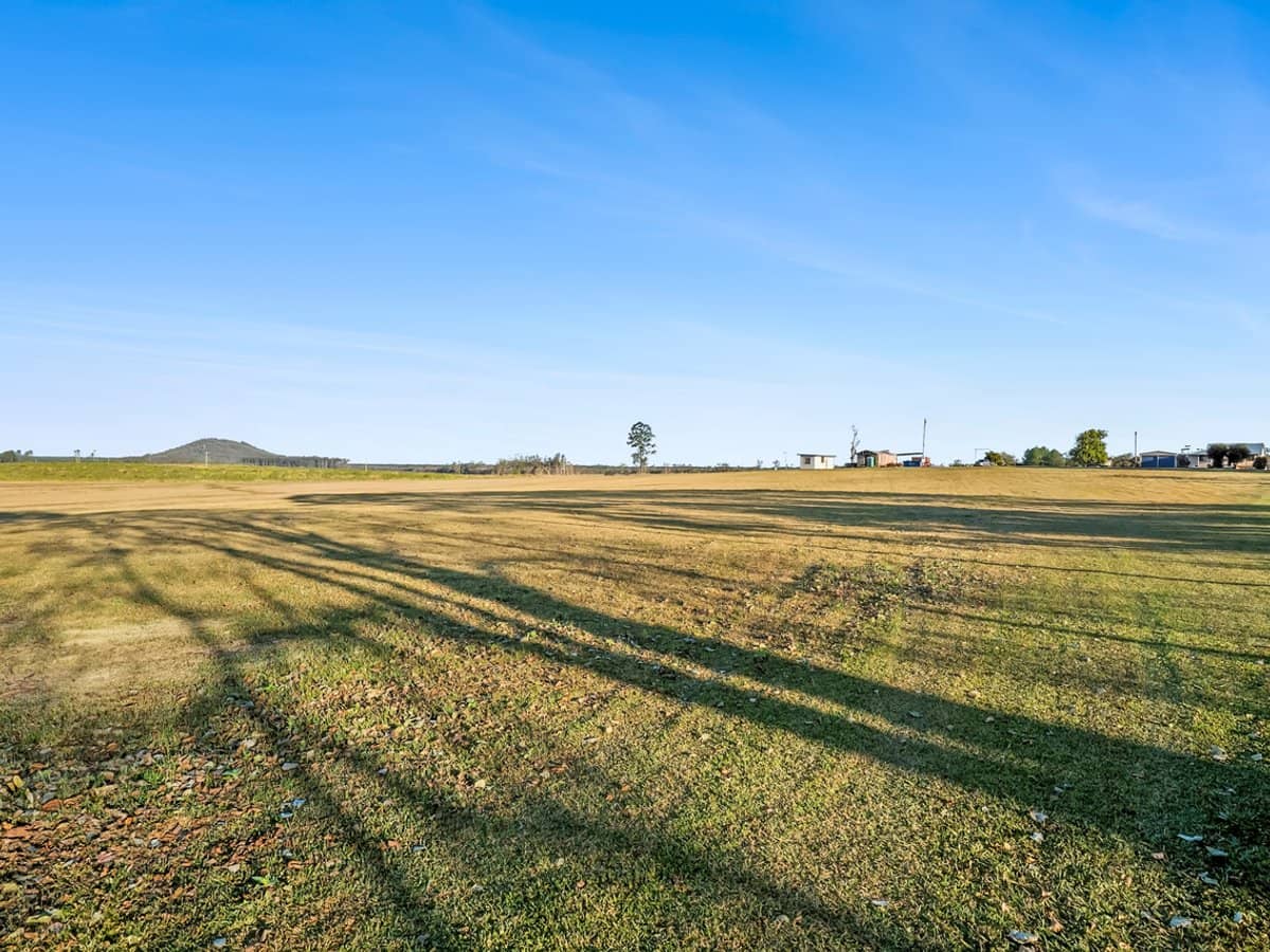 26 Crittenden Road, GLASS HOUSE MOUNTAINS - Thumbnail 13