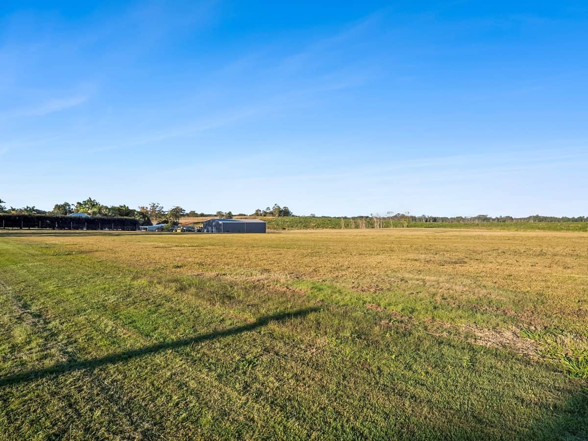 26 Crittenden Road, GLASS HOUSE MOUNTAINS - Thumbnail 14