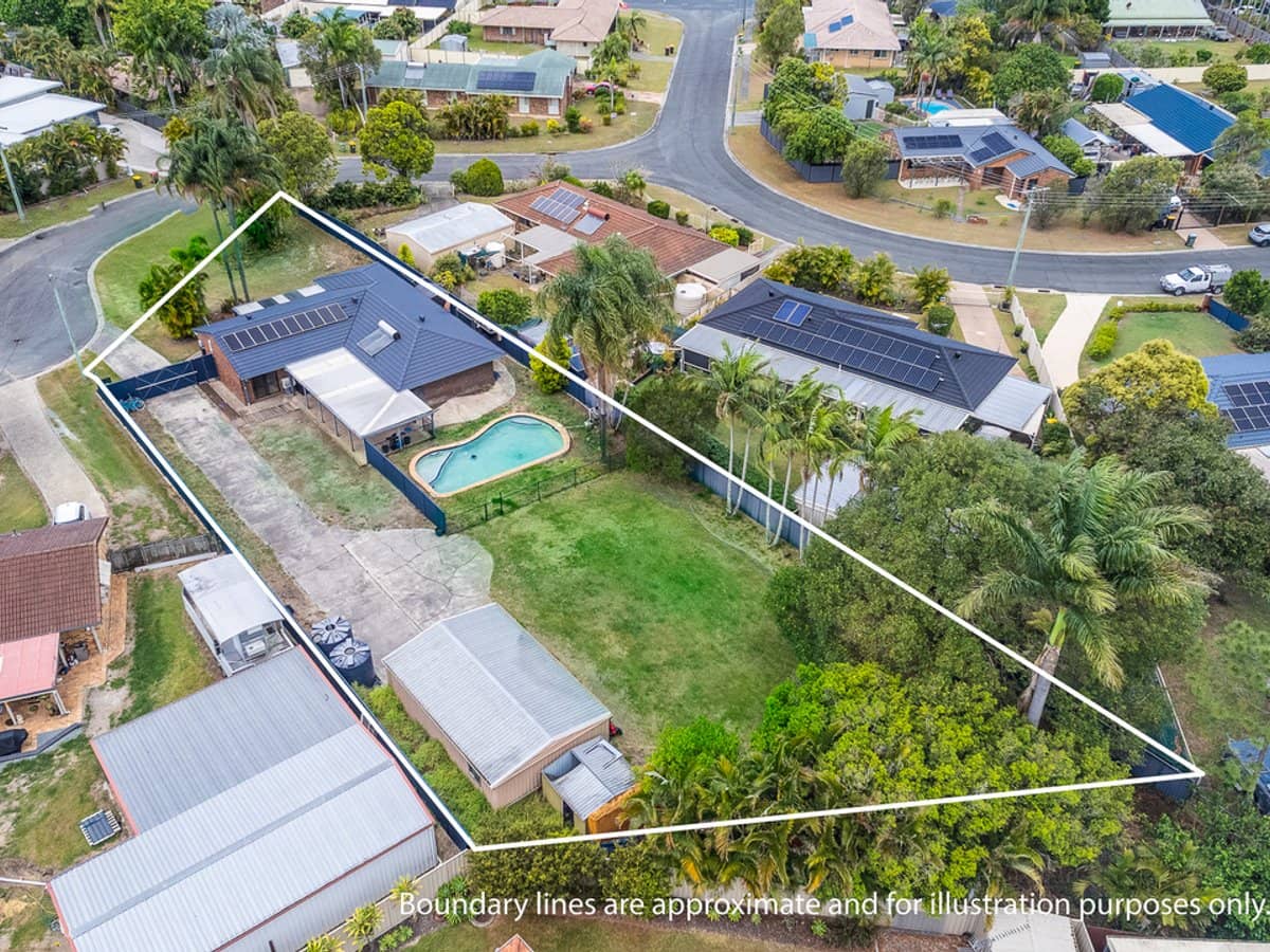 6 Blamey Court, MORAYFIELD - Thumbnail 1