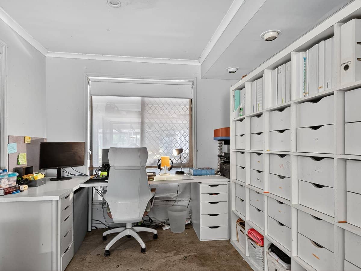 6 Blamey Court, MORAYFIELD - Thumbnail 7