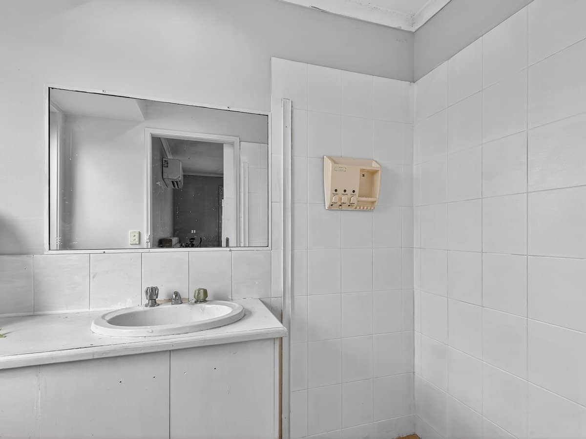 6 Blamey Court, MORAYFIELD - Thumbnail 12