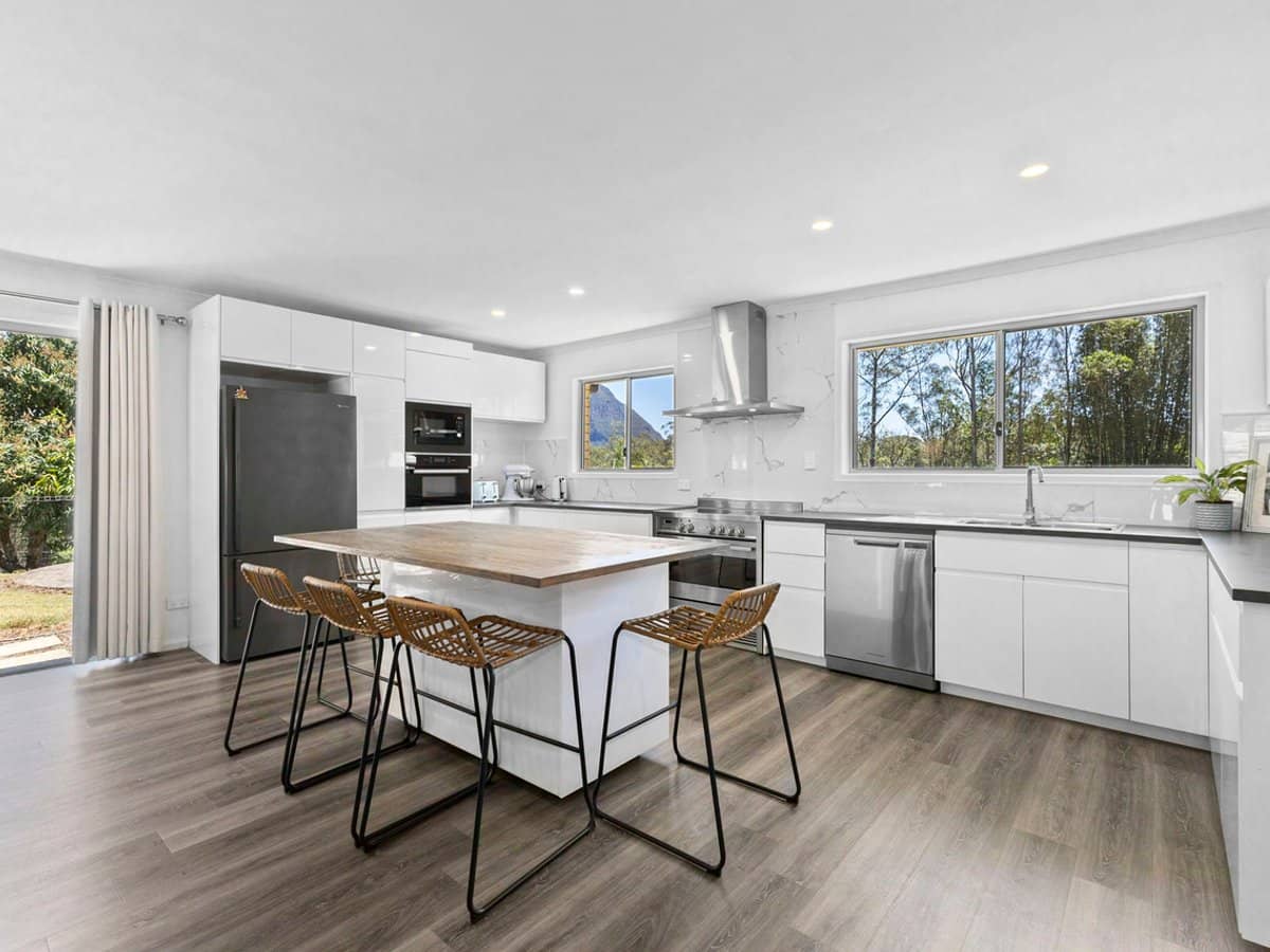 153 Meyricks Road, GLASS HOUSE MOUNTAINS - Thumbnail 6