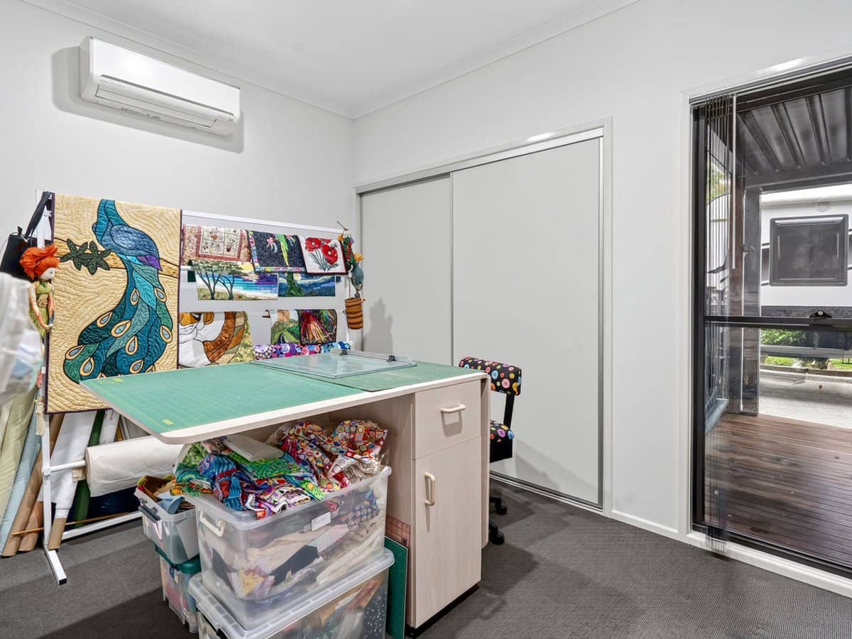 12 Dollarbird Place, GLASS HOUSE MOUNTAINS - Thumbnail 10