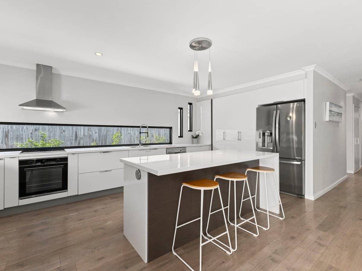 18 Amanda Street, BURPENGARY - Thumbnail 2